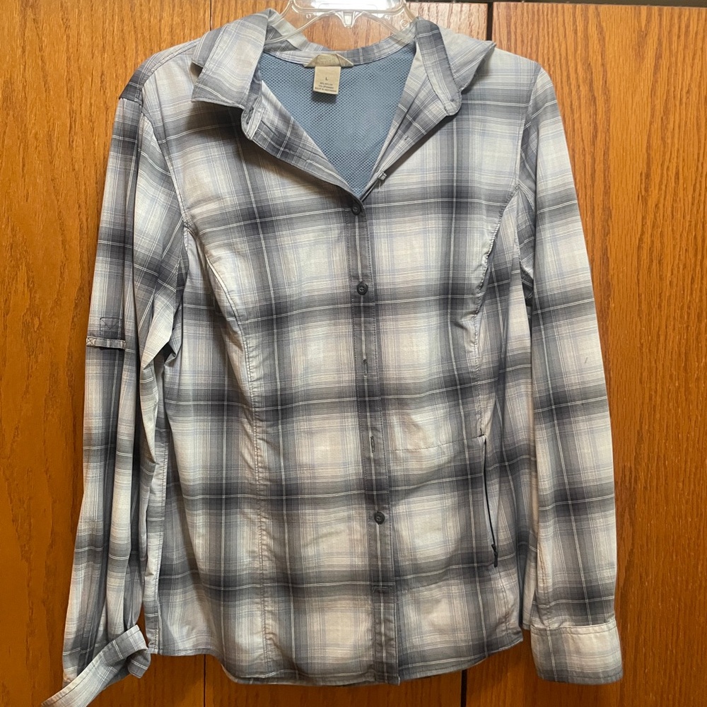 Duluth Trading Co Women's Black and White Plaid Button-Down Shirt
